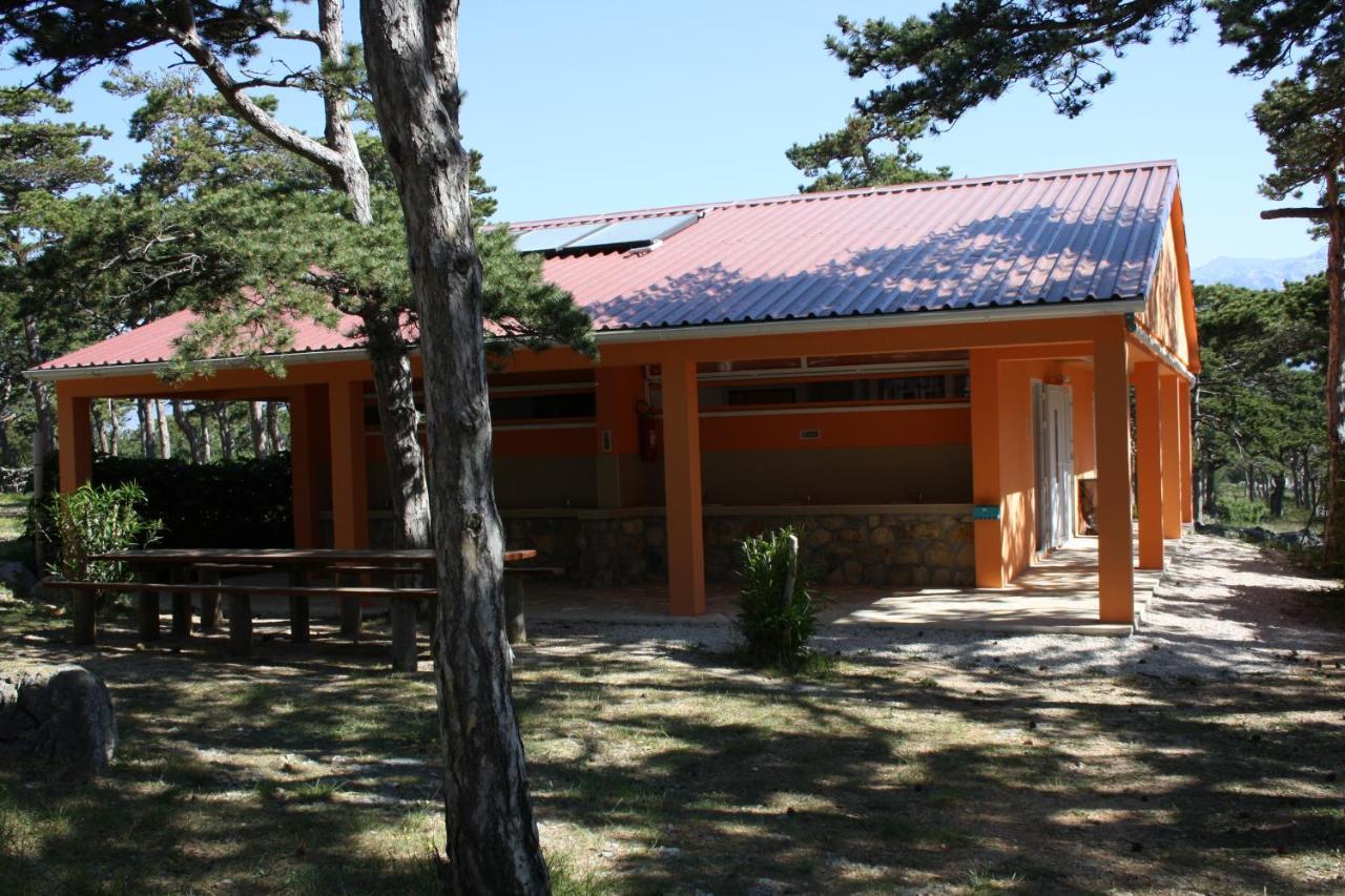 ホテル Camping Planik Ražanac エクステリア 写真