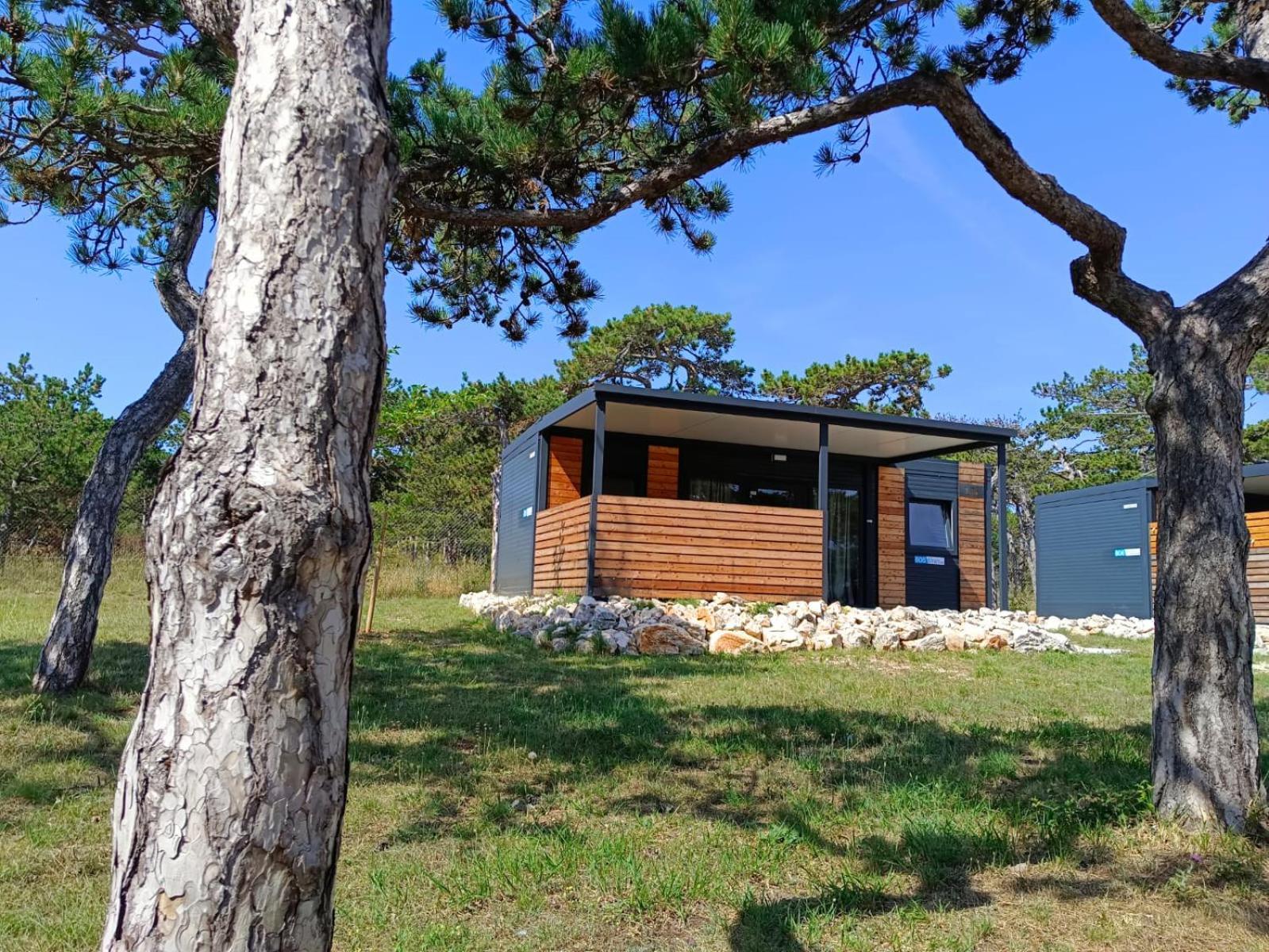 ホテル Camping Planik Ražanac エクステリア 写真
