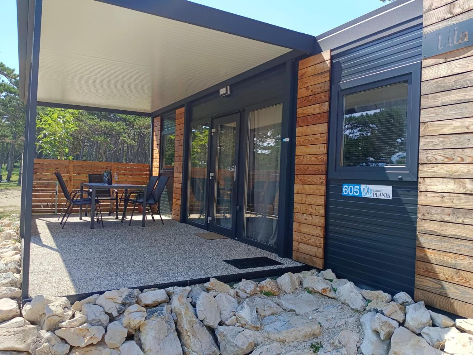 ホテル Camping Planik Ražanac エクステリア 写真
