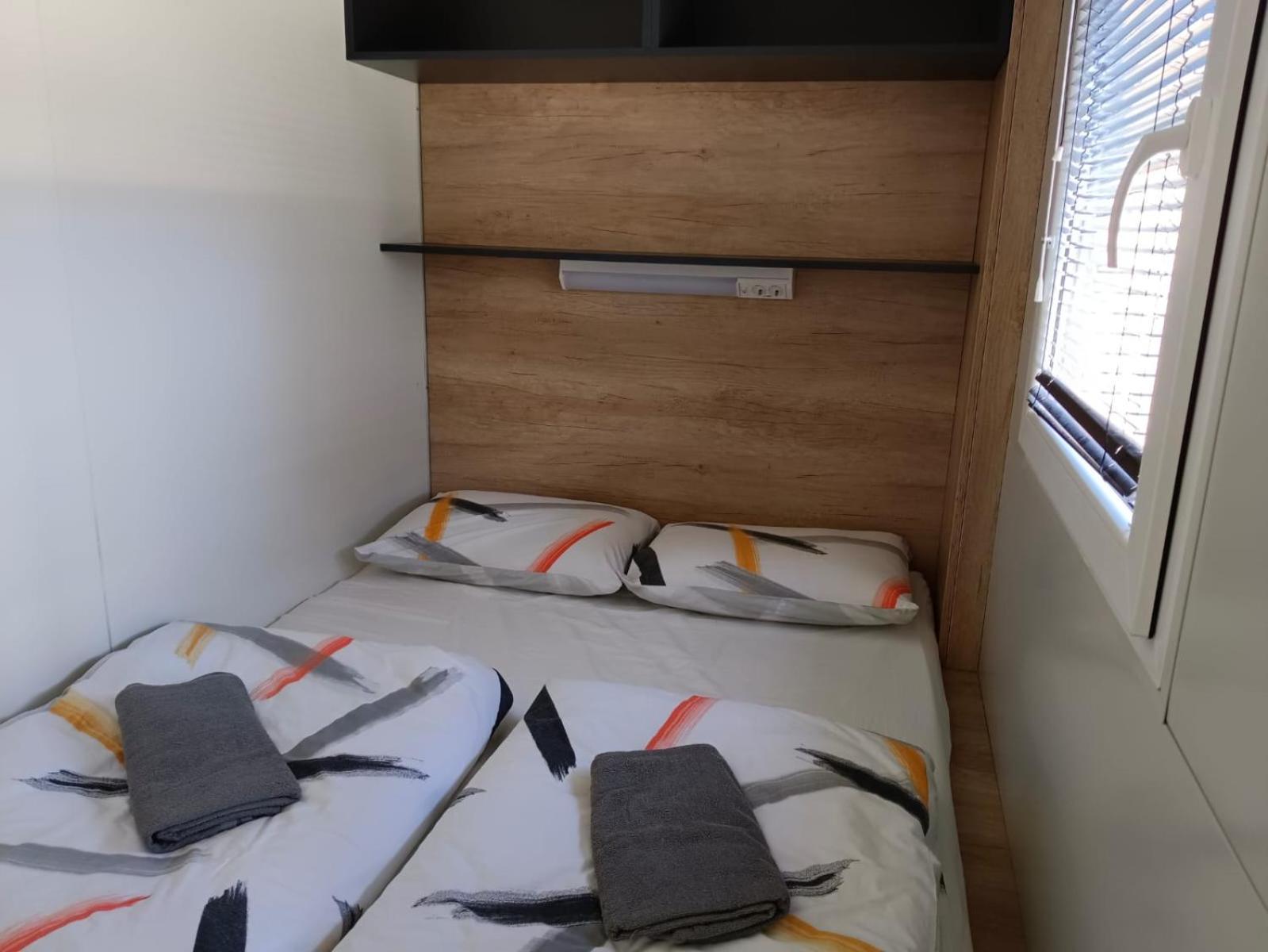 ホテル Camping Planik Ražanac エクステリア 写真