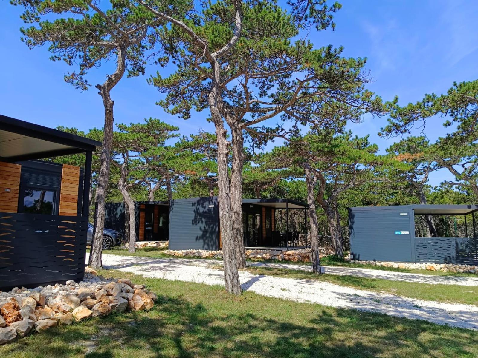 ホテル Camping Planik Ražanac エクステリア 写真
