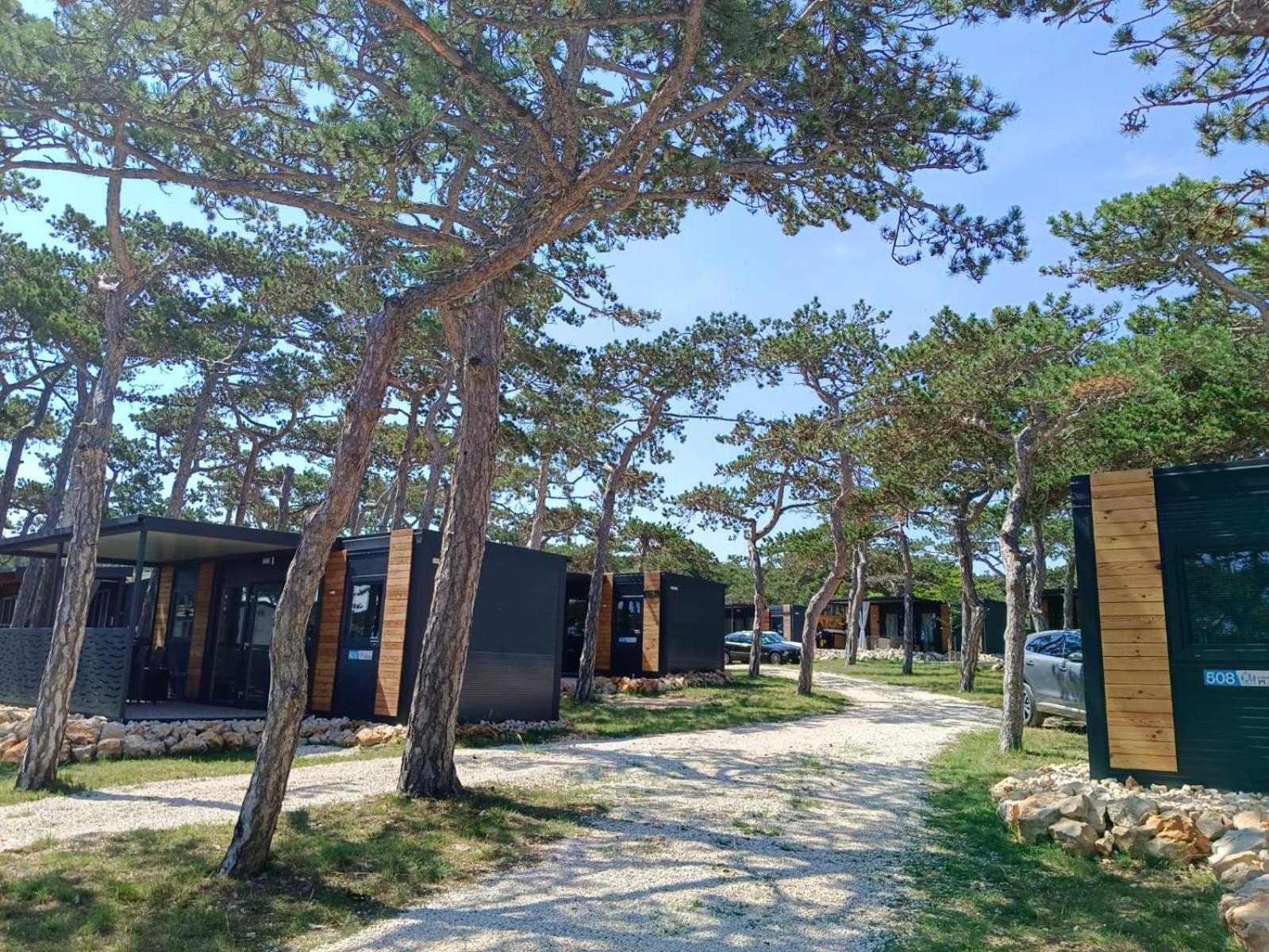 ホテル Camping Planik Ražanac エクステリア 写真